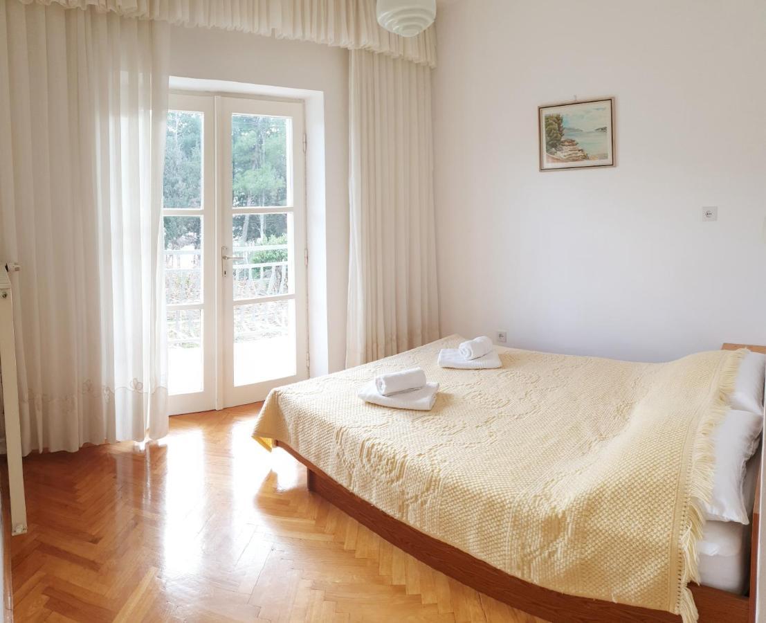 Apartments Lucija Stari Grad  Exteriér fotografie