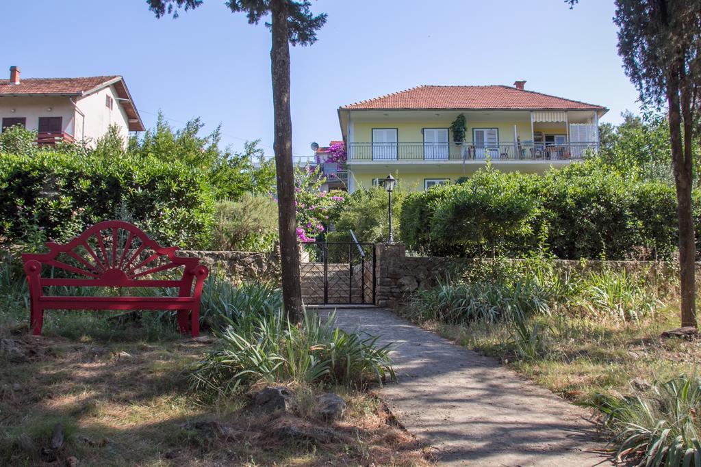 Apartments Lucija Stari Grad  Exteriér fotografie