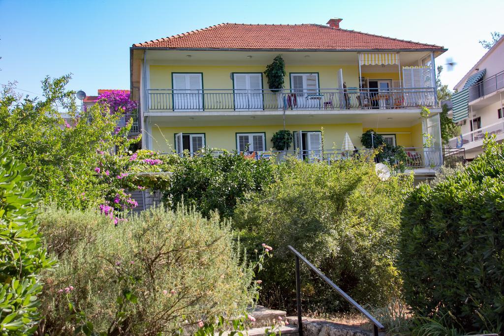 Apartments Lucija Stari Grad  Exteriér fotografie